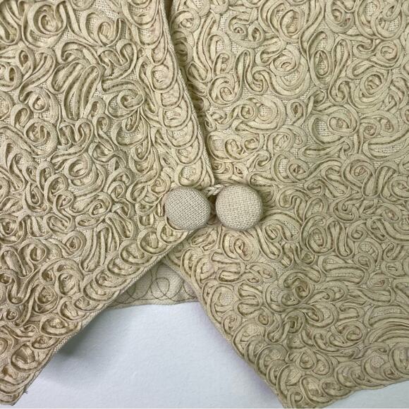 Vintage Cream Vest Ribbon Squiggle Floral Pattern M - Picture 5 of 6